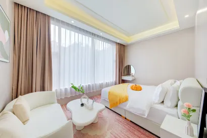 Zhuhai Boting Hotel (Lovers Road Beach Swimming Pool)