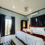 Smile Guesthouse VangVieng Hotels in 