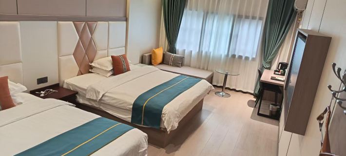 Binjiang Hotel (Hanjiang Shiquan Ancient City Scenic Area Store) Hotels in Shiquan