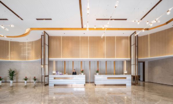 Lavande Hotel (Wuhan High-speed Railway Station)