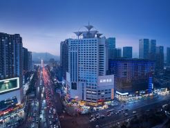 Senchen Hotel (Changsha Wu Yi Square Subway Station)