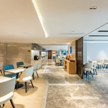 Holiday Inn Express HANGZHOU HUANGLONG by IHG Отели рядом с достопримечательностью «Цюйюаньфэнхэ»