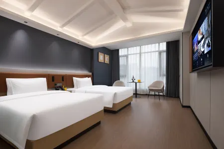 Me Young Me House Hotel (Jishou University Qianzhou Ancient City) Отели рядом с достопримечательностью «Aizhaizhen»