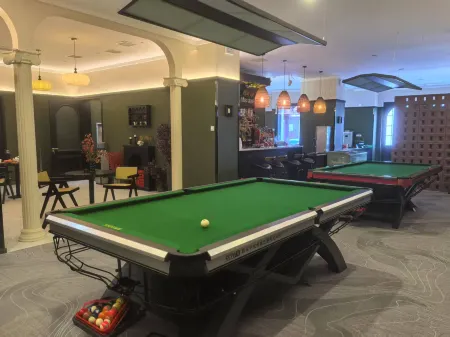 Sanyuan Xiaocheng Homestay Отели рядом с достопримечательностью «Sanyuan City God Temple»