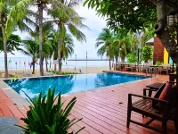 Chidlom Resort Hotels near Chaosamran Beach