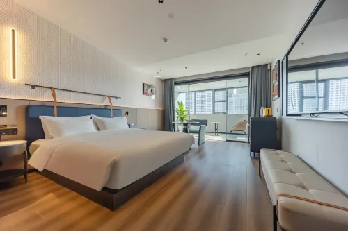 HYGGE Qieman Hotel (Hefei Huaihe Road Pedestrian Street Intime Center Branch)