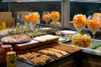 Hotel Le Montmartre Saint Pierre