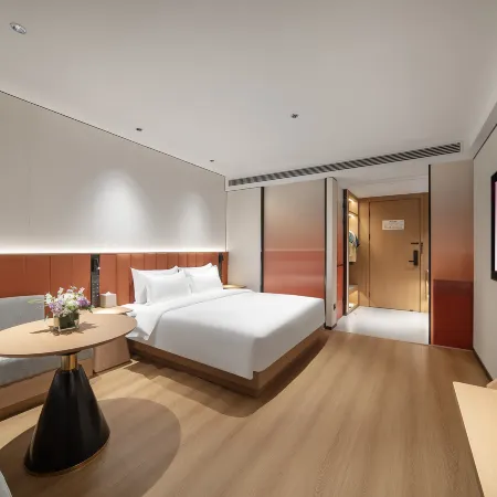 Bubble Hall Hotel