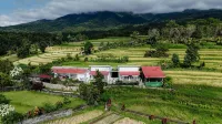 Santya Loka Lodge & Twin Waterfall Hotel dekat Patung Buddha Tidur Pupuan Tabanan
