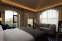 Hu Jing Qing You Hotel Hotels in Kunming