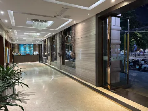 Yiheyuan Hotel Haikou Hotels near Haikoudong Railway Station