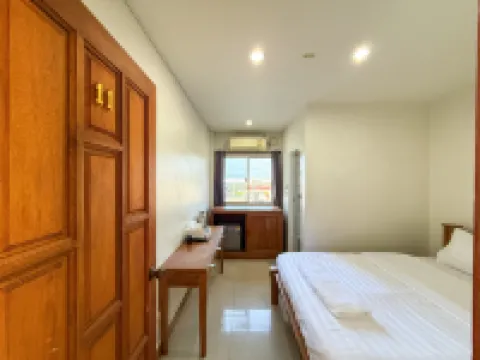 ซีอินน์ หัวหิน 55 โรงแรมในตลาดโต้รุ่งหัวหิน