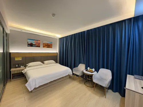 Xinhua Business Hotel