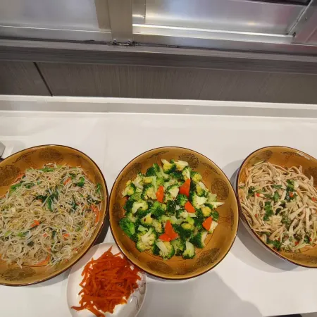 QUAN ZHI HOTEL