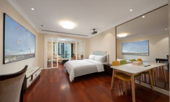 Yuntian Hotel (Jinan Olympic Sports Center)