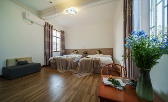 QiqiYunshu· Serendipity·Wind Blowing Sunset Resort (Jianshui Seventeen Holes Bridge Store)