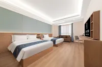 Elong R.YUN Hotel (Huayin Huashan Scenic Area Visitor Center Huashan North Station)