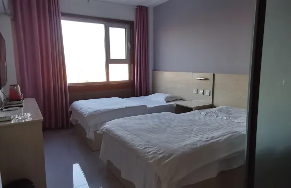 東平州城百興賓館