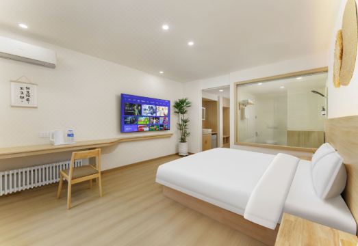 Dalian Xinghai Square Langqi Homestay