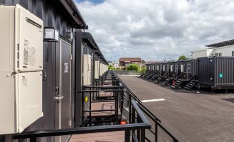 Hotel R9 the Yard Buzen