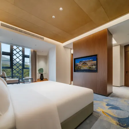 Tang Jia He Internationl Grand Hotel