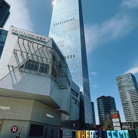 Xiaoxiang Mama Scenic Apartment (Dalian Railway Station Zhongshan Square) Отели рядом с достопримечательностью «Даляньская телебашня»