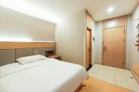 Super 8 Preferred Hotel（Mentougou Xinqiao Street Branch Conversion） Hotels near Hei Mountain Park