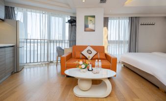 Jubeile Homestay (Anshan Xincun Subway Station Branch)