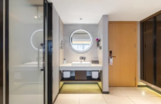 Wuxi Yishang |  View High-Rise Hotel (Sanyang Square Wuxi Railway Station Branch) Hotels in Wuxi