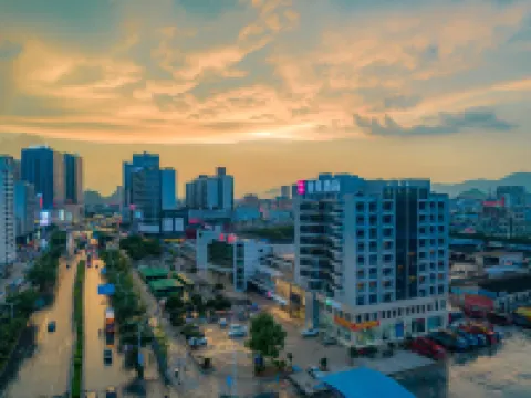 Echarm Hotel (Guilin High-speed Railway North Station) Hotels in Guilin