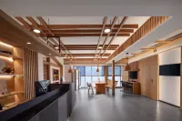 Xi Er Man Hotel (Huaguoyuan Twin Towers Fangyuanhui Dolphin Plaza)