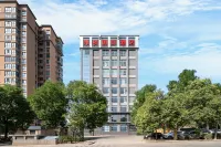 Jifeng International Hotel Hotels near Statue of Qin Shi Huang