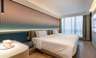 CYBO Station SSAW  Hotel Hualin Temple Subway Station ShangxiajiuPedestrian Street  Guangzhou