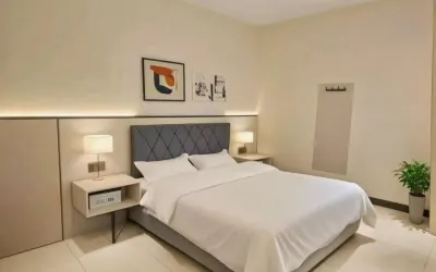 싱닝 자싱 호텔 Jiuchong Lake Landscape Parent-Child Amusement Park 주변 호텔