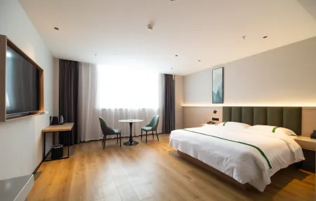 GreenTree Inn Smart Choice Hotel (Taizhou Qintong Ancient Town Branch) Отели рядом с достопримечательностью «Qintong Ancient Town»