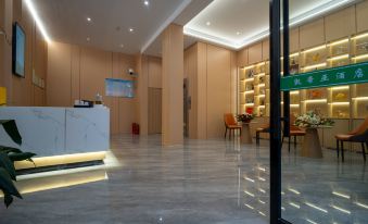 Wenling Kaidiya Business Hotel