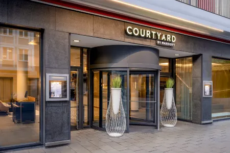 Courtyard by Marriott Munich City Center Отели рядом с достопримечательностью «Площадь Макса Иосифа»