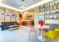 Candy Light Luxury Apartment (Sihui Yueyun Bus Station, Zhaoqing City)