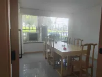 Cloud Homestay Hotel( Zhengzhou Xianghu Science and Technology Museum)