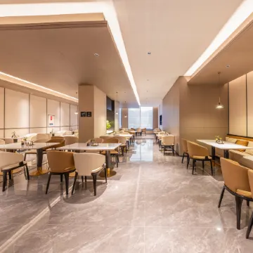 Anshan Railway Station People's Park‌ ‌Atour Hotel