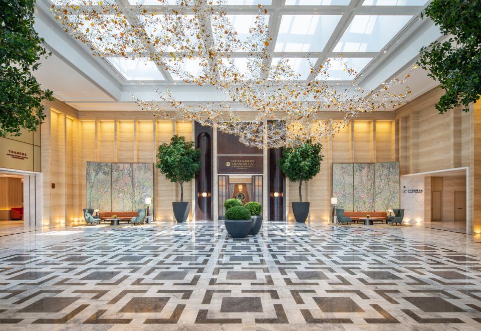 샹그릴라 홍차오 공항 객실 전망