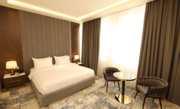 Venice Hotel Complex