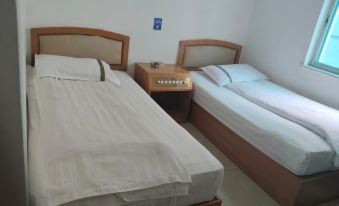 Mile Hongpeng Hotel (Qinglai Park Branch)