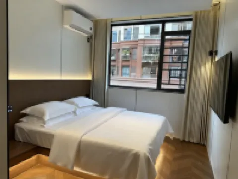 Yingjing Zhenqi Smart Hotel (Bus Station)