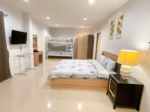 Urbana Home
