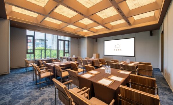 Crystal Orange Huzhou Renhuang Mountain