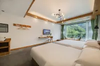Heart of Forest Homestay - สระว่ายน้ำส่วนตัว