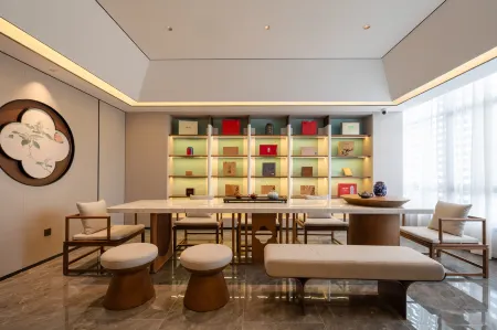 Moshang YaJu Hotel (Wuhan Central China Normal University Ma Fang Shan Metro Station Branch) Отели рядом с достопримечательностью «China University of Geosciences»