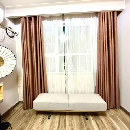 Golf Green 19 Hotel (Nanyang Railway Station Branch)