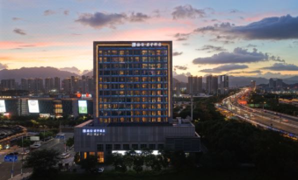 DeXin JunTing Hotel (Wenzhou South Railway Station Yintai Department Store Branch)